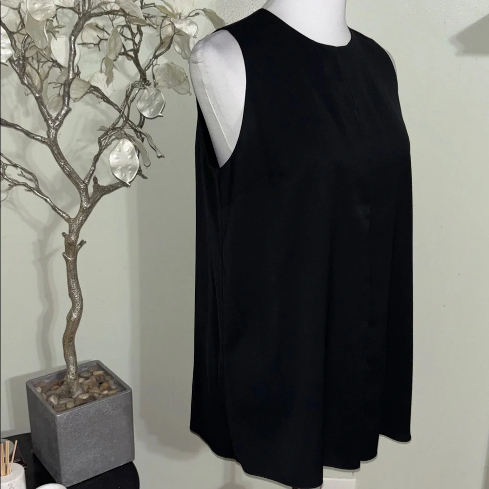 Chico's Black Label Sleeveless Blouse Tan Accent